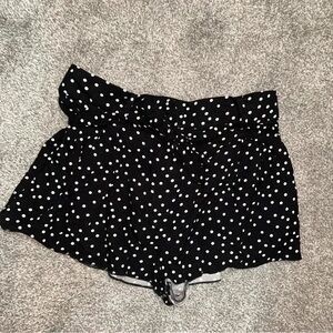Aritzia   Talula Shorts
